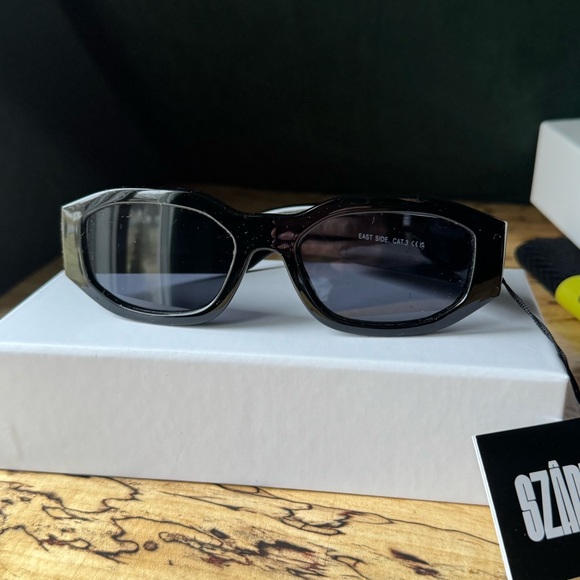 NIB SZADES East Side Black Sunglasses main image 4